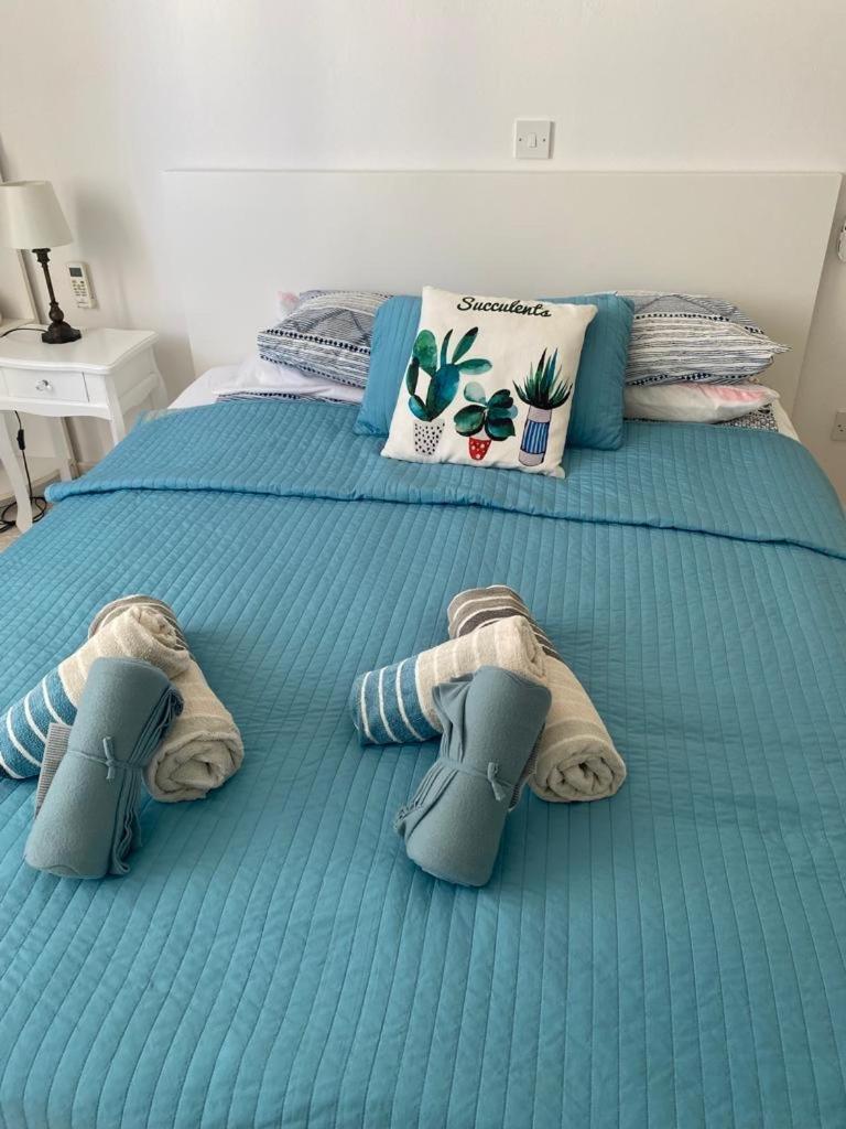 Modern Apartment In Pafos Near The Sea ภายนอก รูปภาพ